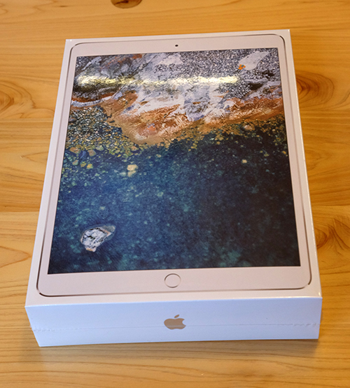 iPad Pro 10.5　箱