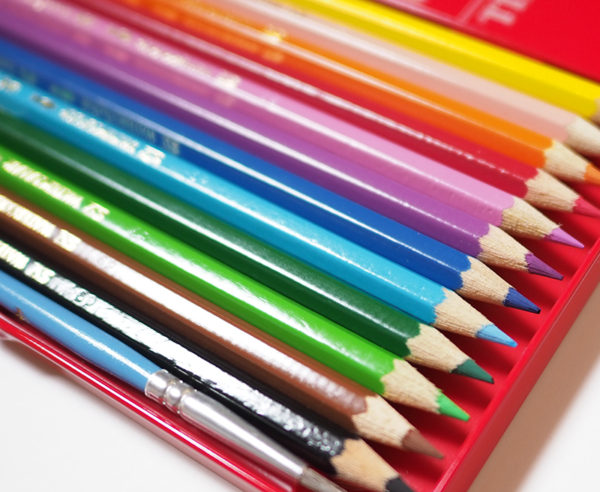 ファーバーカステル水彩色鉛筆比較 アルブレヒト・デューラーvsウォーターカラーペンシル | フリーランスデザイナーSHIMAのライフブログ